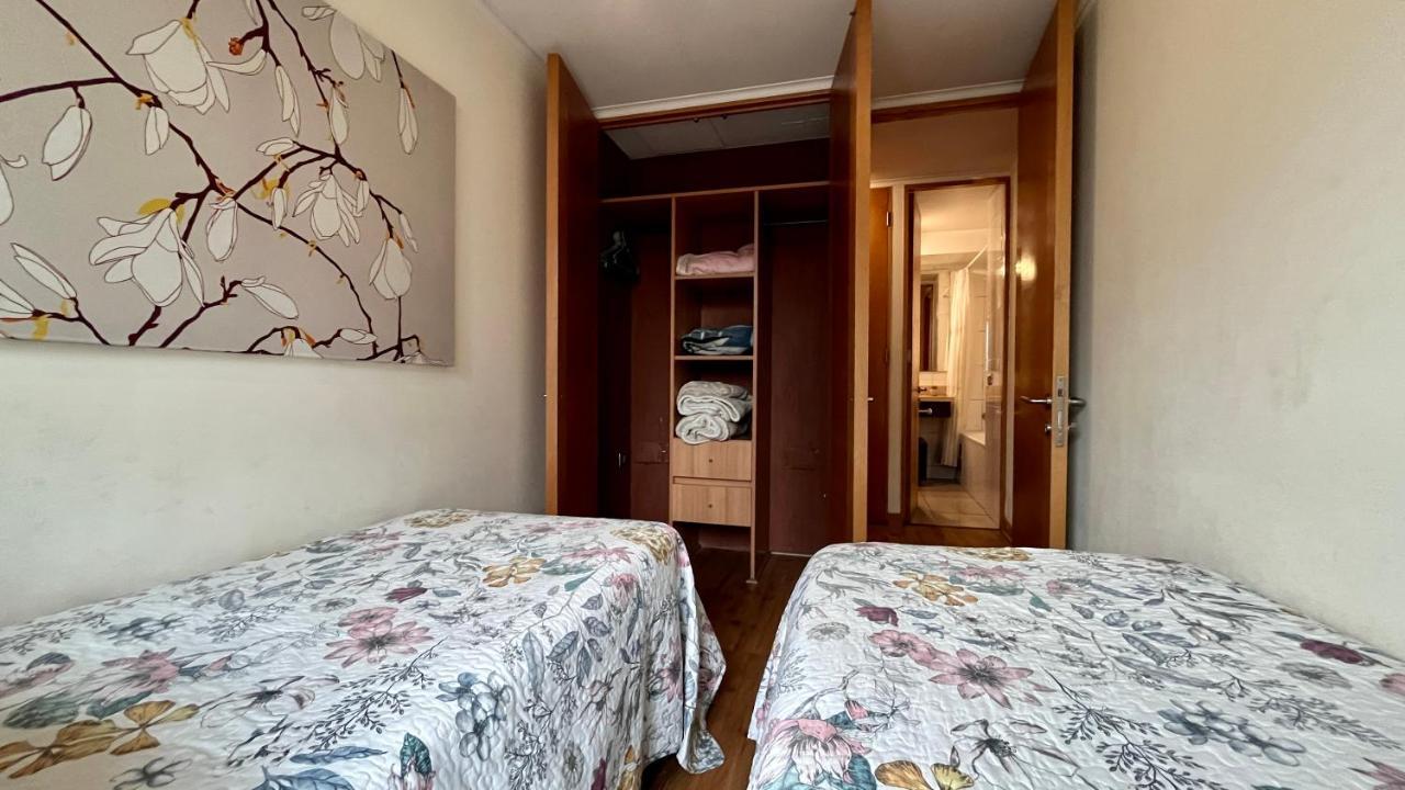 Apartamentos City Centro Los Leones Santiago Kültér fotó